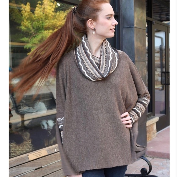 ⭐️QINTI⭐️Oversized Sweater Baby Alpaca Wool Poncho with Sleeves One Size - Picture 4 of 10